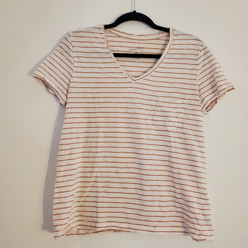 Universal Thread Striped V-Neck T-shirt